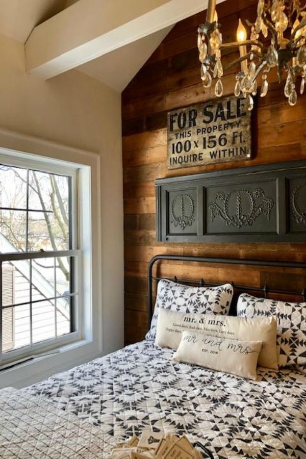 10 American Country Farmhouse Decorating Ideas - Hello Lovely