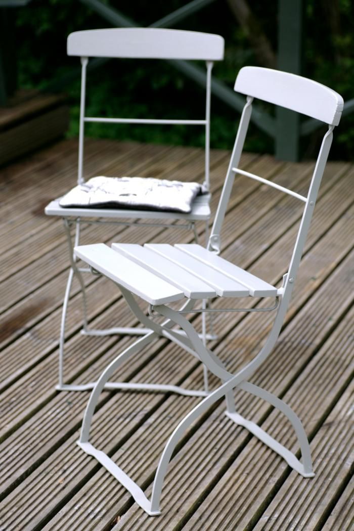 10 Easy Pieces: Outdoor Folding Chairs - Remodelista