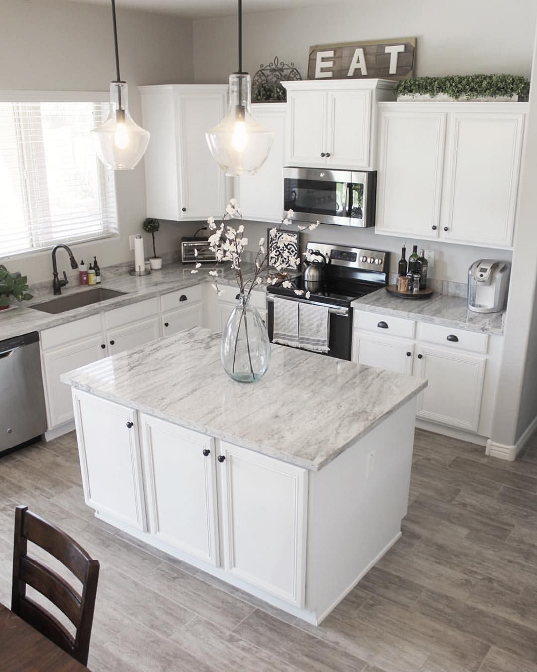 10 Elegant White Kitchen Design Ideas For More Comfortable