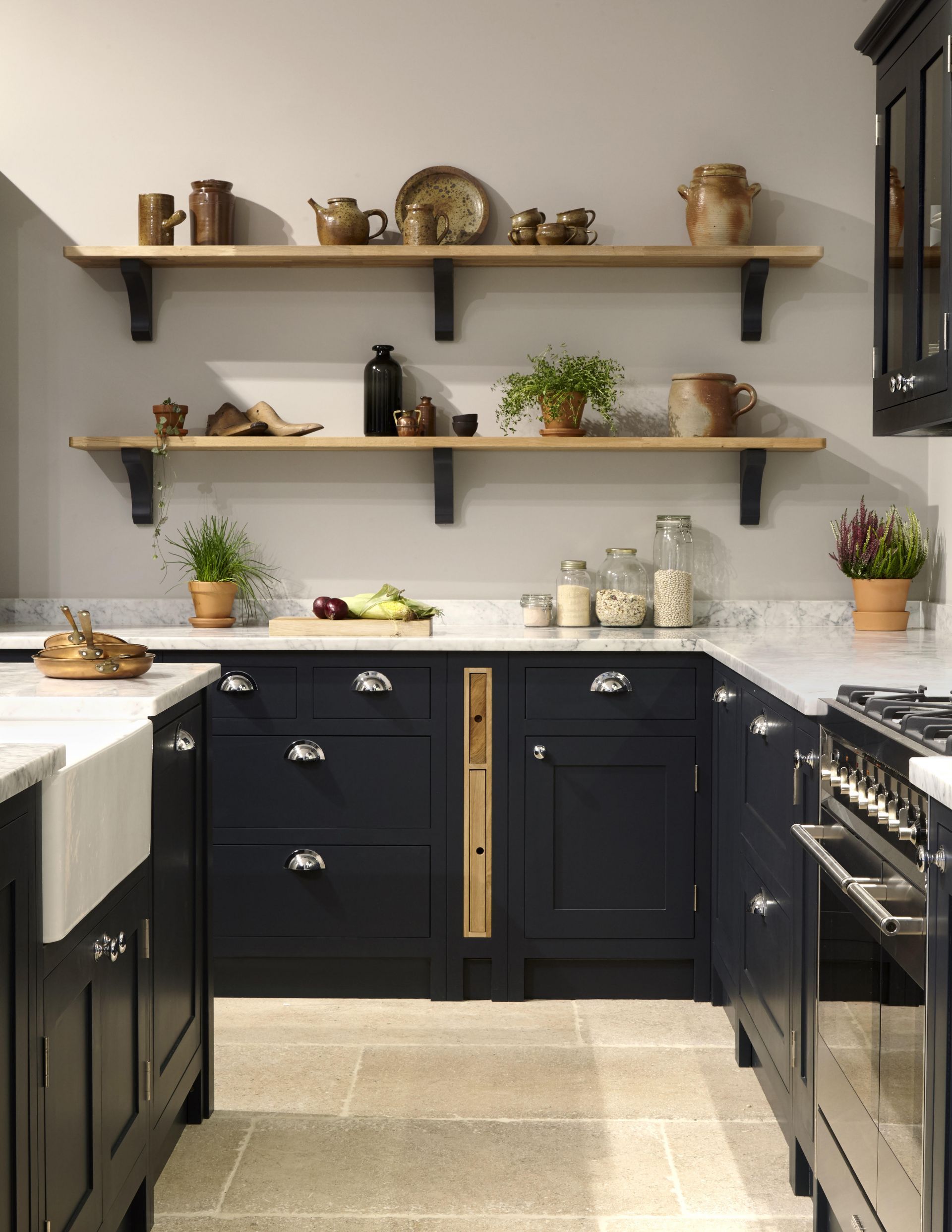11 stylish Shaker kitchen design ideas