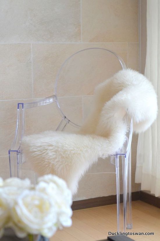15 Gorgeous Ghost Chairs