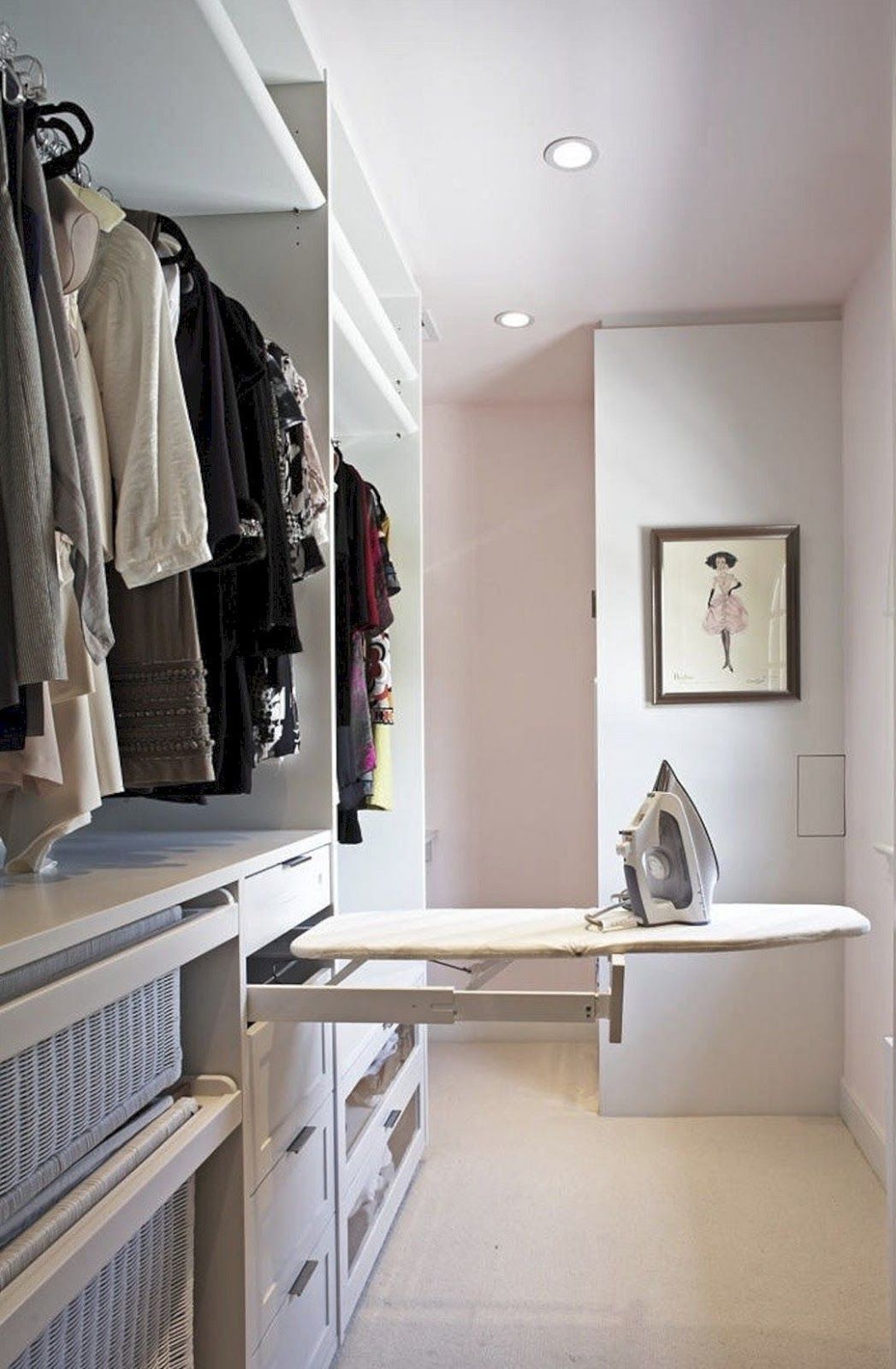 30+ Interesting Ideas For Organizing Your Closet