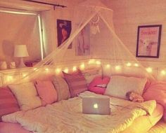 32+ Awesome Teen Girl Bedroom Ideas That Are Fun and Cool