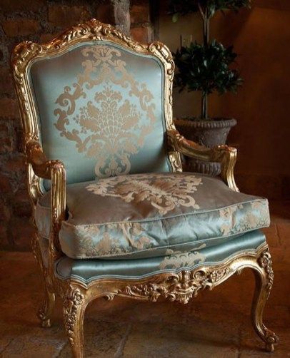 48 Beautiful Classic Chair Designs Ideas - HOMYFEED