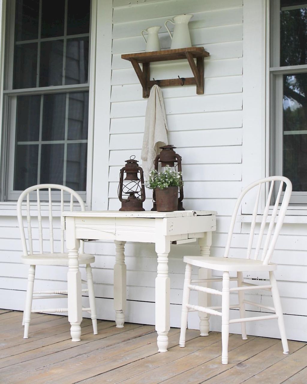 65 Best Farmhouse Front Porch Remodel Ideas - HomeIdeas.co