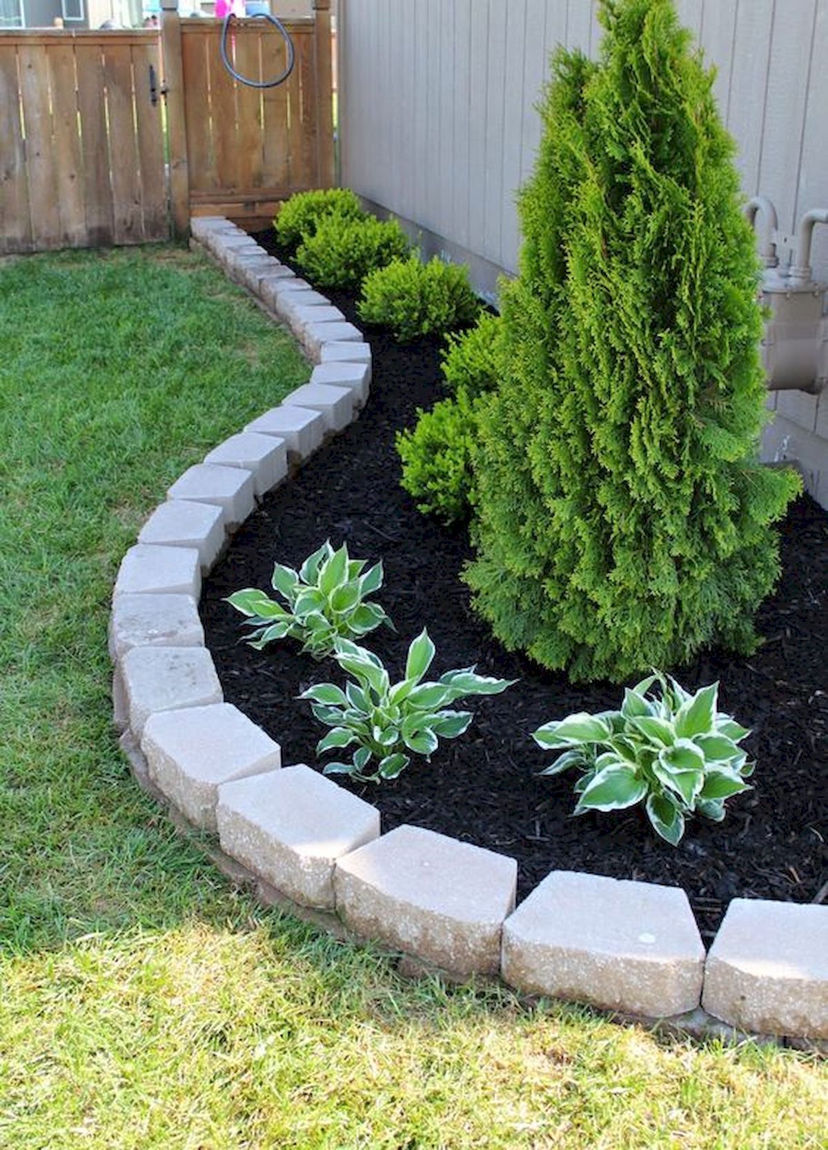 90 Simple and Beautiful Front Yard Landscaping Ideas on A Budget - LivingMarch.com