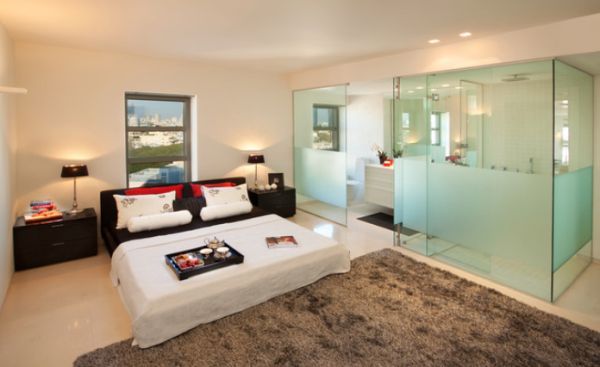 Bedroom and bathroom 2 in 1 suites – clever combos or risky designs?