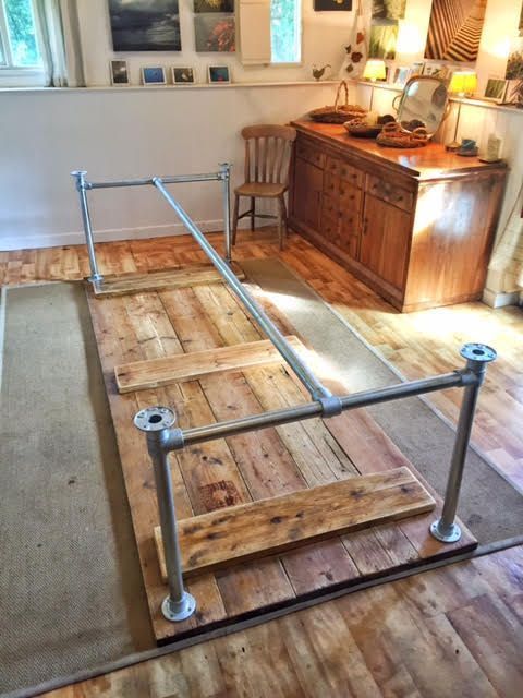 DIY Farmhouse Table | Free Plans | Rogue Engineer