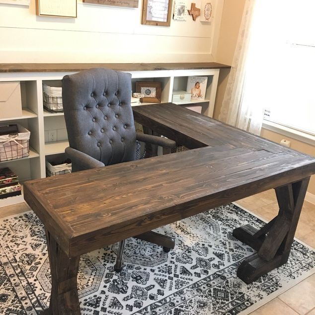 DIY L-Shaped Farmhouse Wood Desk + Office Makeover – https://pickndecor.com/interior