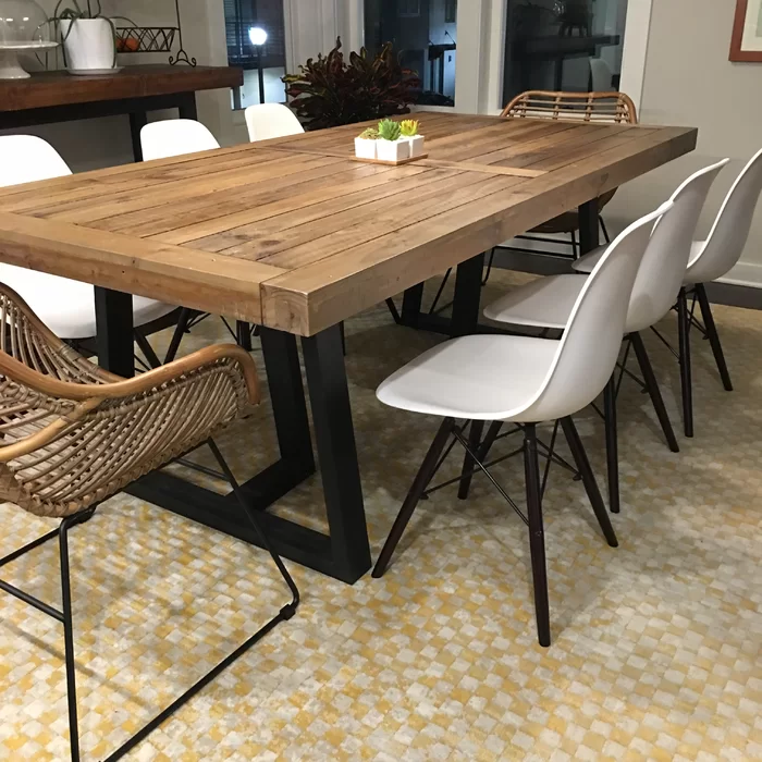 Kitchen & Dining Tables