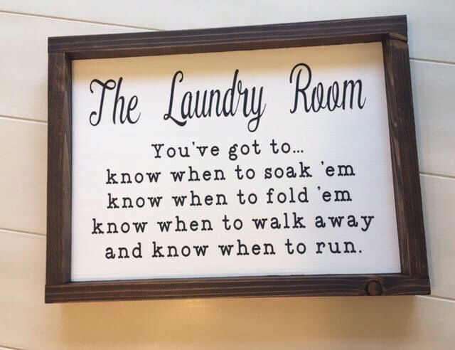 Laundry Room Sign, Laundry Room Decor, Fixer Upper Wall Decor, Funny Laundry Sign, Know When To Fold ‘Em Sign, Cottage Chic, Wood Sign