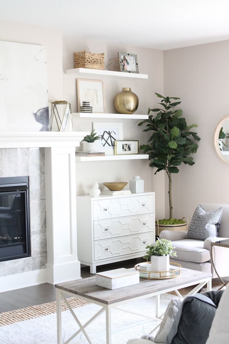Living Room Reveal {How to Fake Built-In Shelving}
