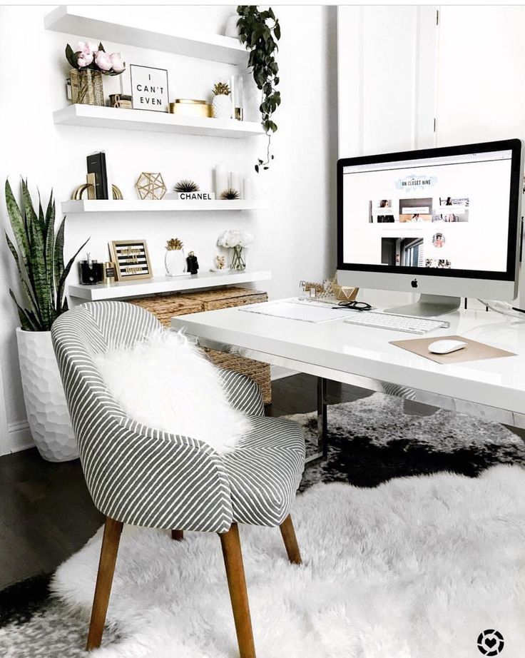 Modern chic home office decor! #HomeDecor #letsbePriceless inspo