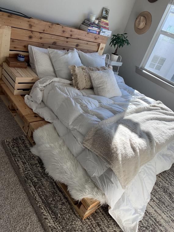 Pallet Bed – Queen Size – Includes Headboard and Platform