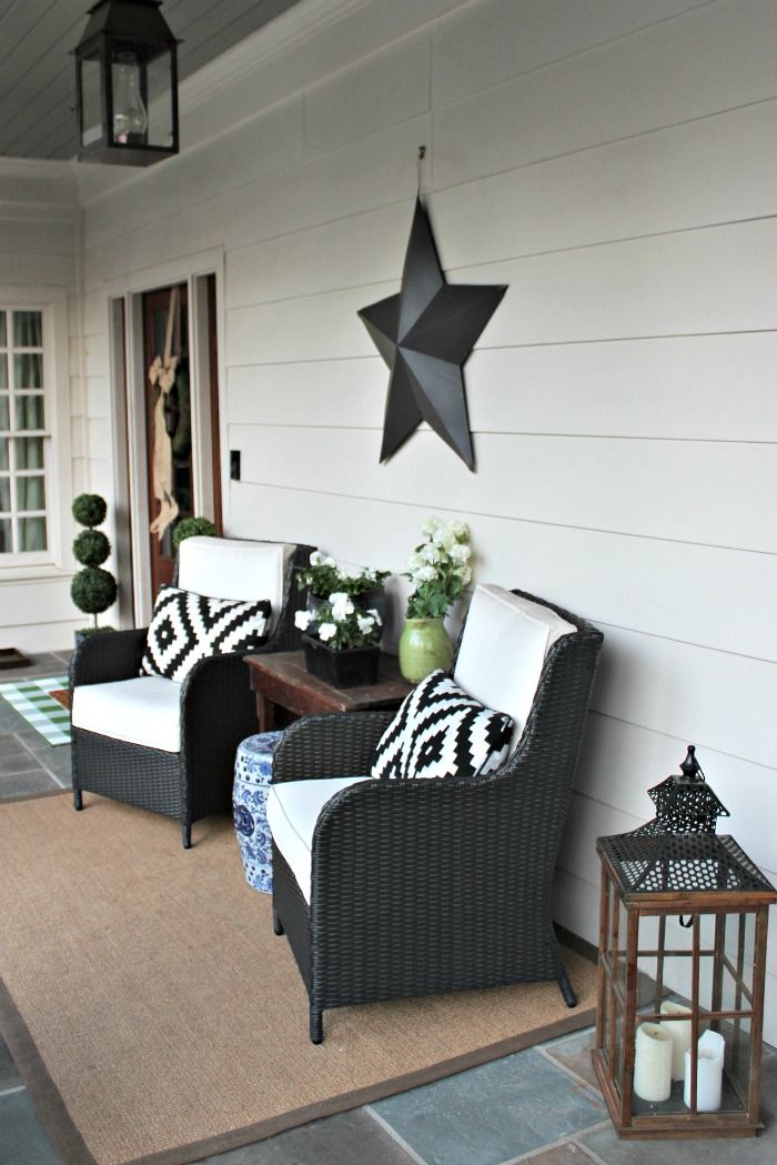 Six Spring Front Porch Ideas to Decorate on a Budget