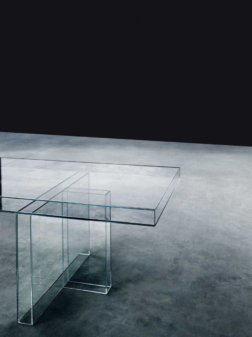 Translucent Glass Dining Tables That Will Catch Your Attention