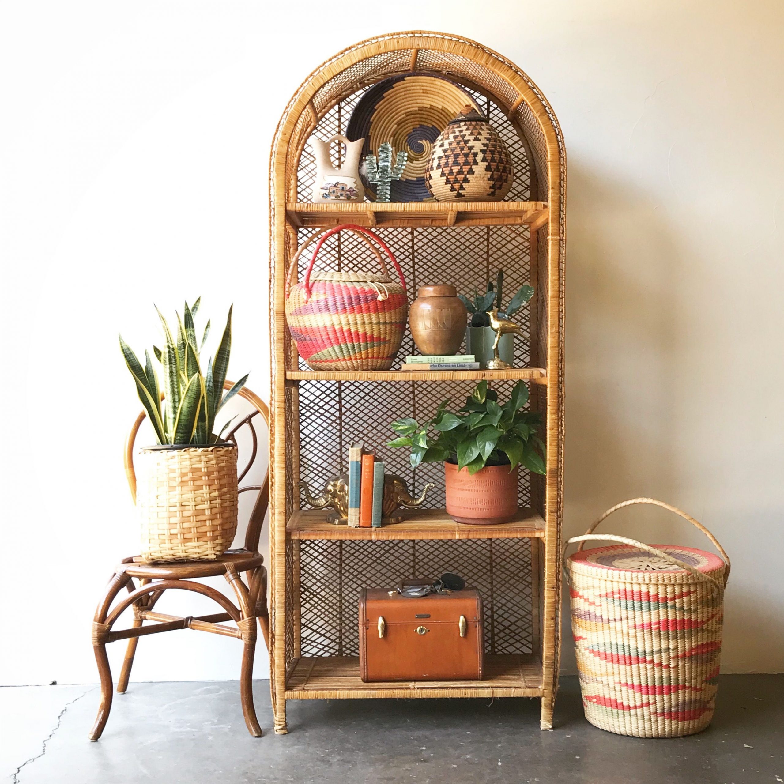 What’s Hot on Pinterest: 5 Vintage Decor Ideas for Your Home Decor