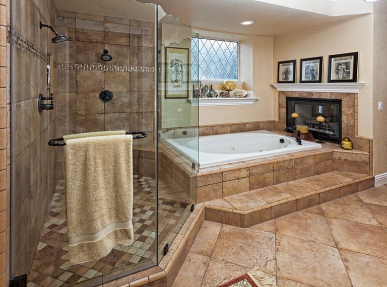 65+ Elegant Master Bathroom Design Ideas For Amazing Hom