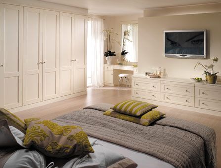 Bespoke Off-White Bedroom with Hidden Storage Solution | Fitted .