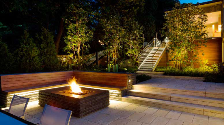 Lighting Design Considerations for Outdoor Entertaini