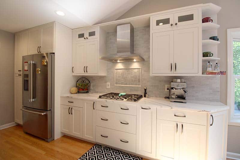 Waterview Shaker Kitchen | Capitol Kitchens and Bat