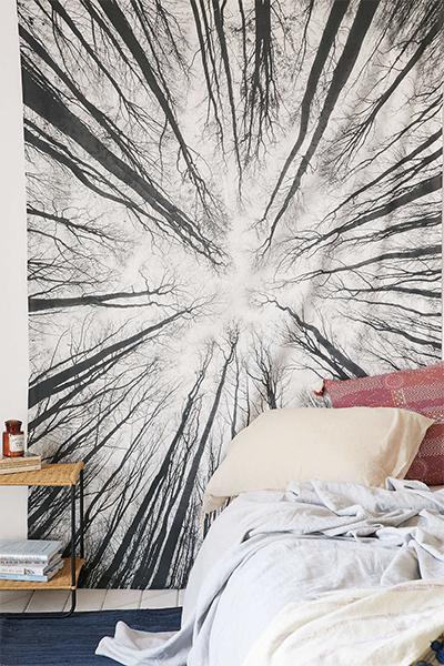 14 Striking Wall Tapestries That Give Life to Blank Walls .