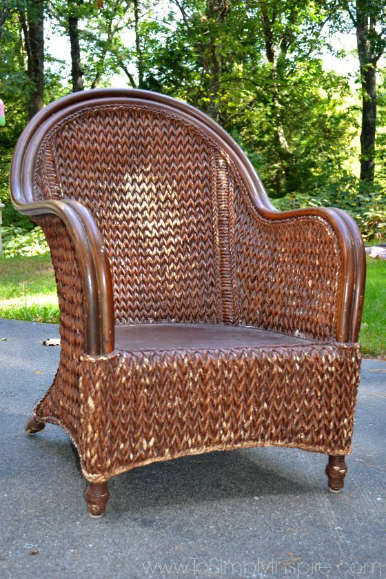How To Paint Wicker Furniture With a Brush - Chair Makeover .